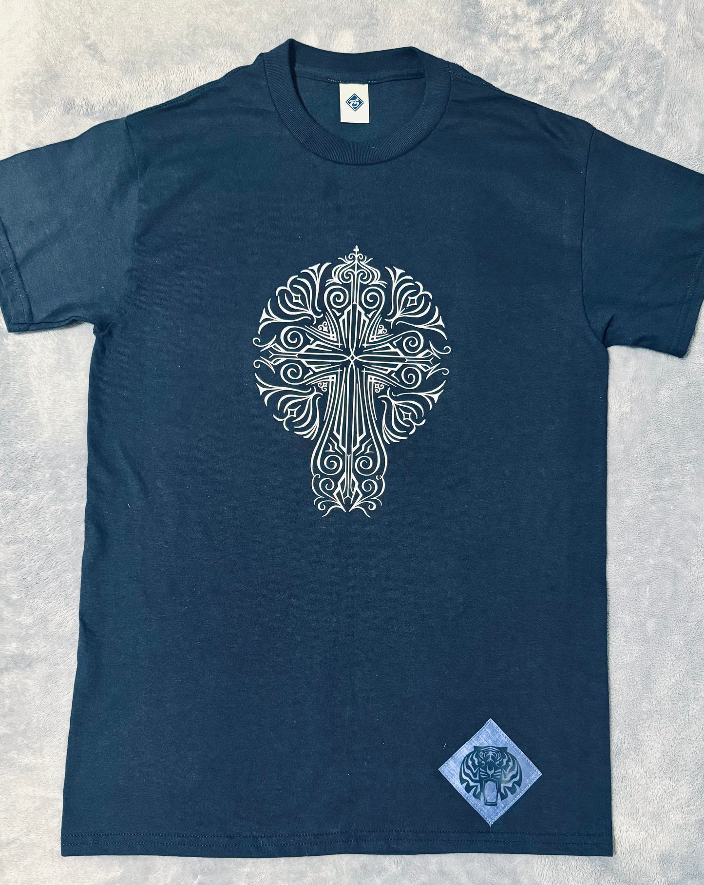 Cross I T-shirt